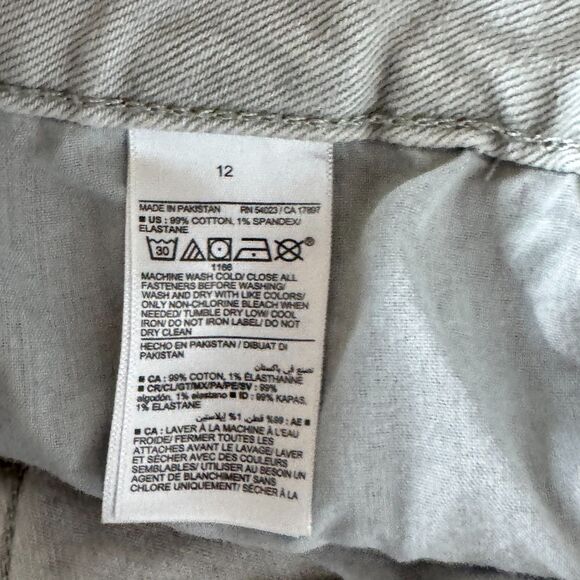 Old Navy High-Waisted OG Straight Pop-Color Jean Cut-Off Shorts Women's Size 12 - Picture 4 of 7